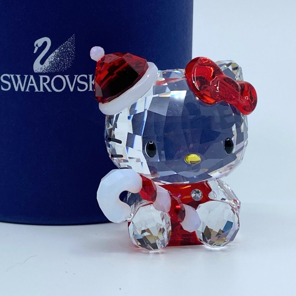 Swarovski Hello Kitty Santa Crystal Figurine  Sanrio 1142935 S148